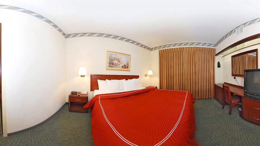 Four Points By Sheraton Raleigh North Екстер'єр фото