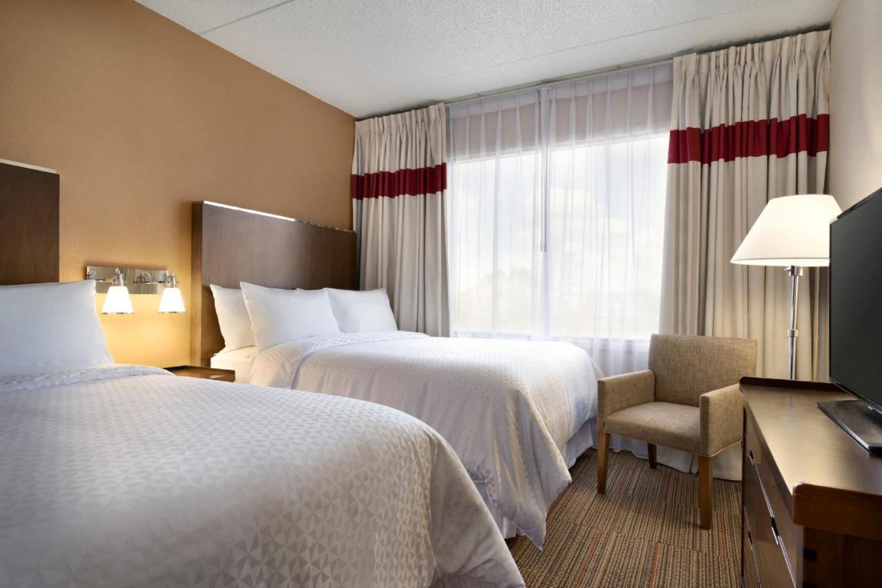 Four Points By Sheraton Raleigh North Екстер'єр фото
